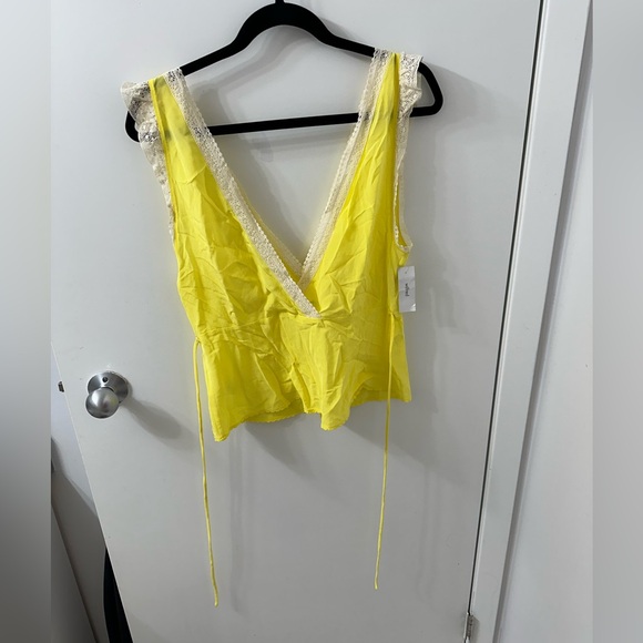 Aritzia Le Fou Brielle top - Picture 3 of 4